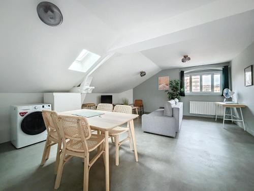 Charpennes - Charmettes Apartment | Magnifique Rooftop 4 personnes, proche Part-Dieu