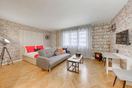 Quartier du Pont-de-Flandre Apartment | Magnifique studio la villette avec parking