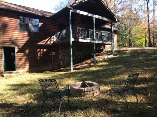 Blairsville House | Magnolia Cabin