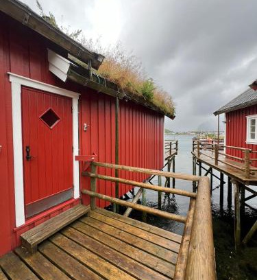 Reine House | Magnusbua in Reine city center