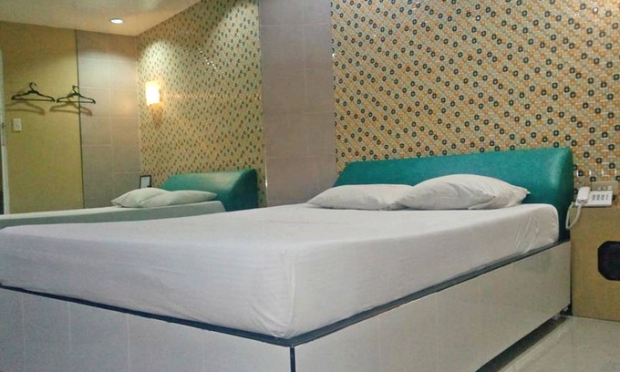 Pasay Hotel | Mahal Kita Drive Inn
