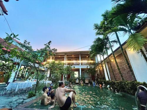 Hoa Lu Hotel | Mai Mountain Homestay
