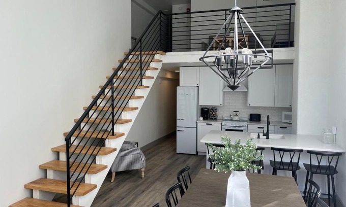 West Main Historic District Apartment | Main Street Farmhouse City Retreat by Hollyhock