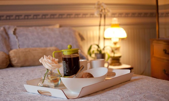 Parkville Bed & Breakfast | Main Street Inn