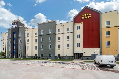Central Oklahoma City Hotel | MainStay Suites Bricktown - near Medical Center