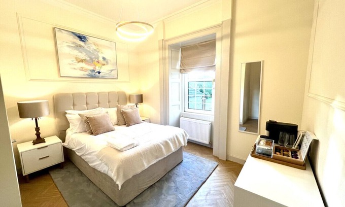 Auchterarder House | 'Maisie' in Allandale ApartHotel.