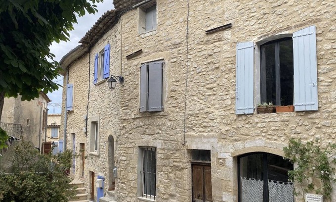 Saint-Martin-de-Castillon House | Maison de Famille Face au Lubéron