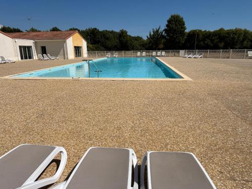 Bourgenay House | Maison 2 chambres au calme avec piscine, proche plages et commerces - FR-1-197-484