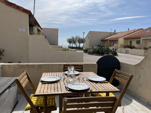 Leucate Villa | Maison 2 pièces résidence EDEN PORT LEUCATE NATURISME PL070-119