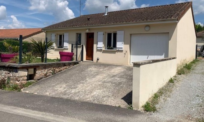 Feytiat House | Maison AU Calme A Proximite DES Commerces ET Autoroute