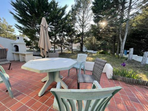 La Gueriniere House | Maison avec accès direct à la plage, 2 terrasses, jardin clos, 3 chambres, parking privé à La Guérinière - FR-1-224B-492