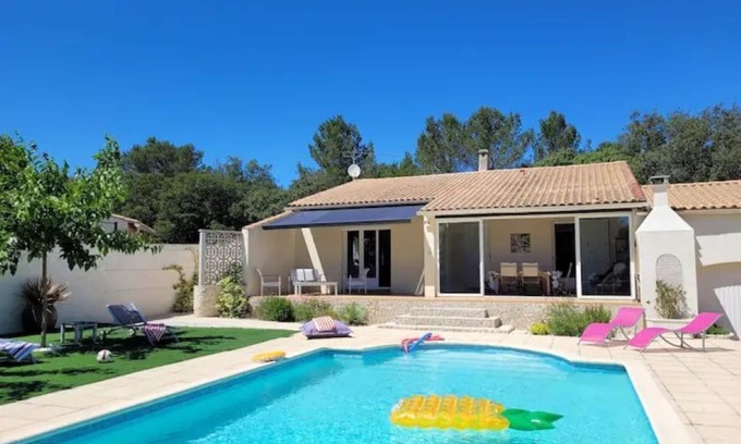 Poulx House | Maison Avec Piscine, à 10 Minutes de Nîmes
