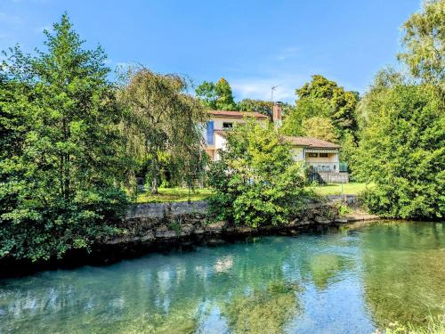 Haironville House | Maison avec piscine chauffée, tennis gratuit, 5 chambres en bord de rivière - Haironville, France - FR-1-585-34