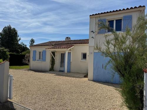 La Tranche-sur-Mer House | Maison avec Wifi à 600m de la plage, 8 pers, La Tranche sur Mer - FR-1-357-330