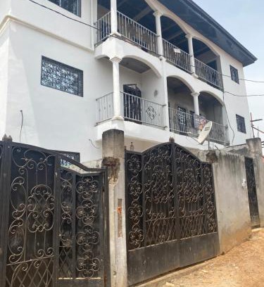 Yaounde Apartment | Maison Blanche