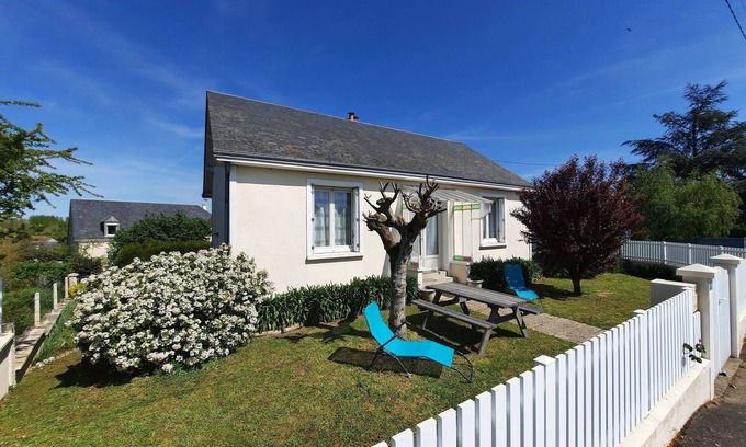 Montlouis-sur-Loire House | Maison Calme Proche Loire à Vélo