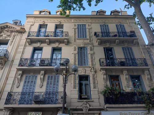 Carnot Apartment | Maison Carnot