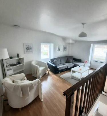 Eymet Apartment | Maison chaleureuse avec jardinet & parking gratuit