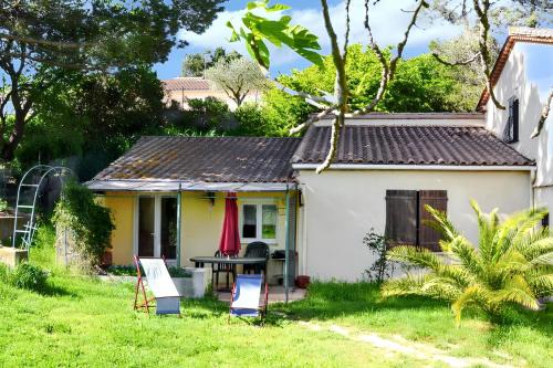Berriac House | Maison confortable à Berriac, 80 m² avec jardin privé
