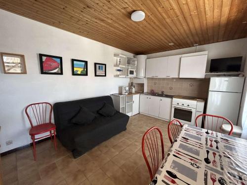 La Gueriniere House | Maison cosy 2 pièces, plage et centre à 300m, terrasse, TV, animaux permis - La Guérinière - FR-1-224B-192
