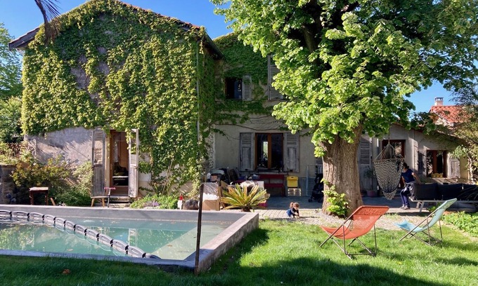 Mornant Villa | Maison de Charme Avec Piscine à la Campagne à Proximité de Lyon