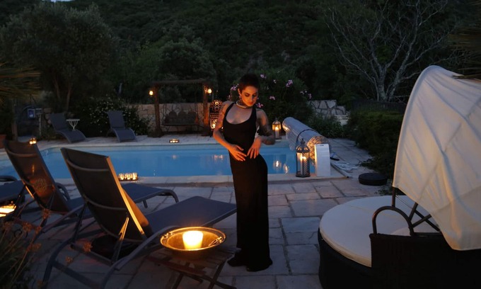 Premian Bed & Breakfast | Maison des Rêves-As seen on House Hunters International! Private heated pool