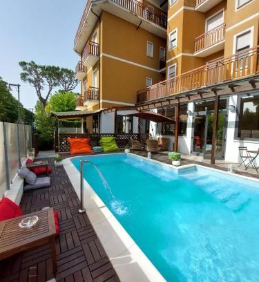 Cesenatico Hotel | Maison des Roses