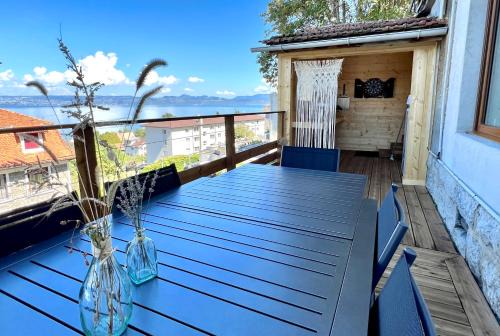 Evian-les-Bains House | Maison du garde barrière - Atypique et chaleureuse