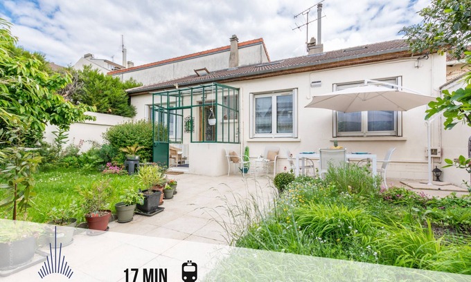 Le Blanc-Mesnil House | Maison Familiale Calme Avec Jardin et Barbecue