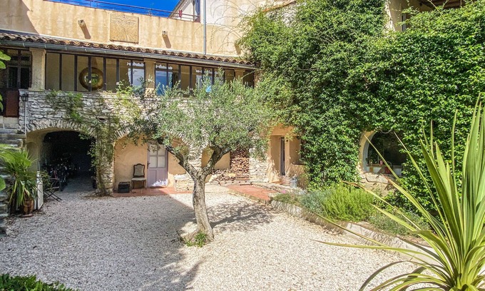 Belvezet House | Maison Familiale Proche D'uzes Avec Piscine