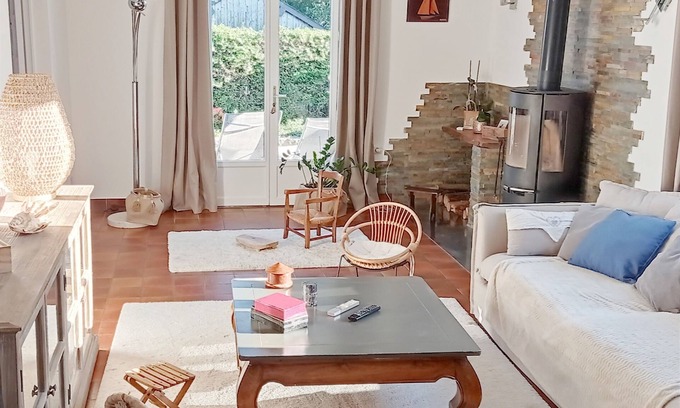Ille-et-Vilaine House | Maison Familiale, Village Typique & Classé en Bord de mer à 10 min de St Malo