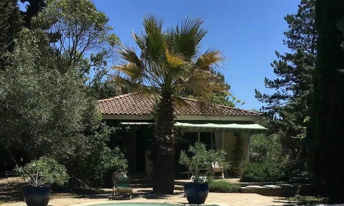 Saint-Hilaire-d'Ozilhan House | Maison Avec Piscine