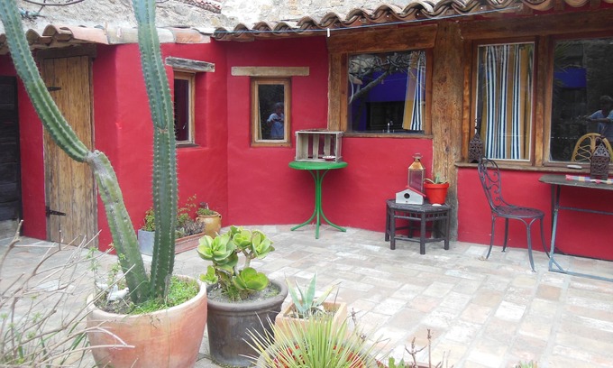 Villeseque-des-Corbieres House | Maison Dans Jardin