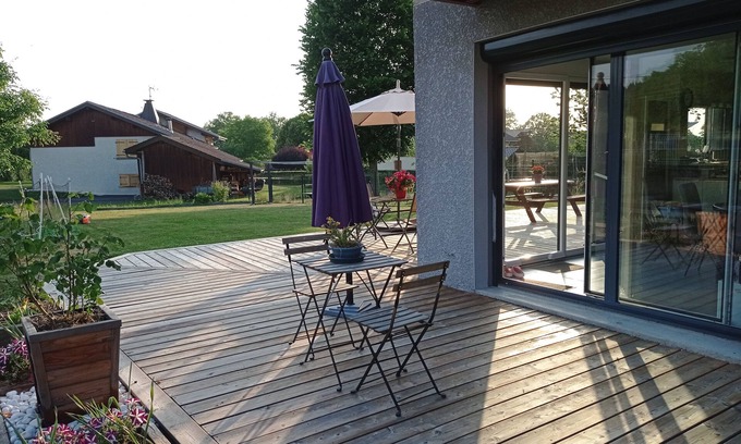 Saint-Paul-en-Chablais House | Maison Individuelle Avec Jardin au Calme Entre Lac et Montagnes