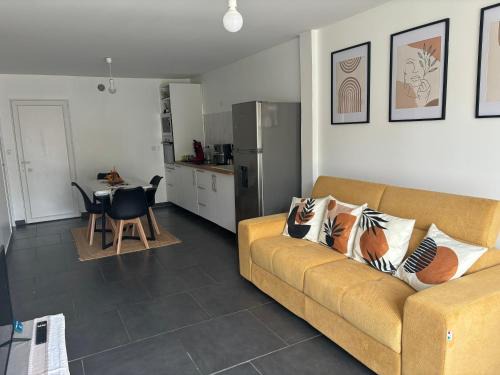 Salies-de-Bearn Apartment | Maison Luna