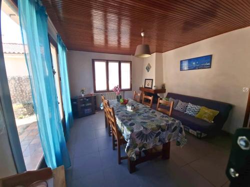 Francheville House | maison mer et soleil
