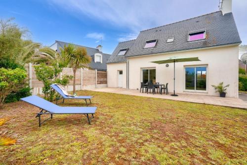Guilvinec House | Maison pour 4 adultes, 1 enfant à 200m de la plage