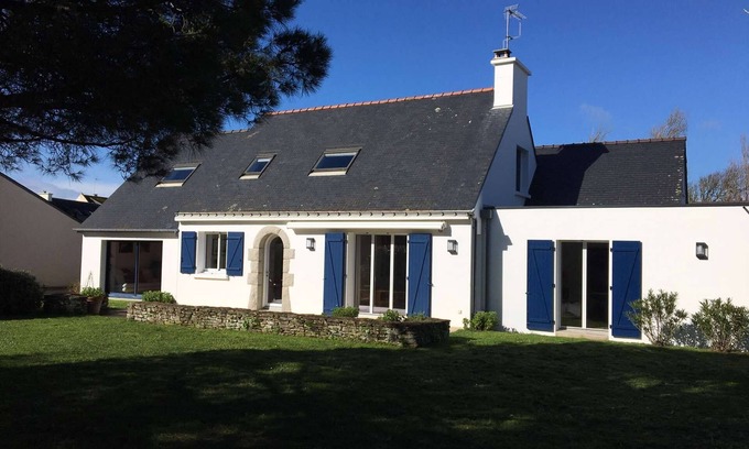 Arzon House | Maison Proche Plage Pour 8 Avec Jardin et Internet
