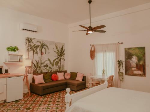 Christiansted Apartment | Maison Rouge - Room 2