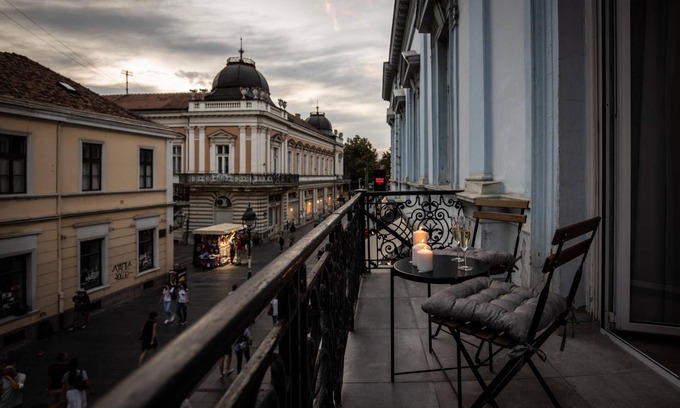 Stari Grad Hotel | Maison Royale