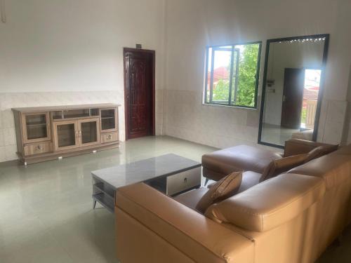 Siem Reap Apartment | Maison Savath