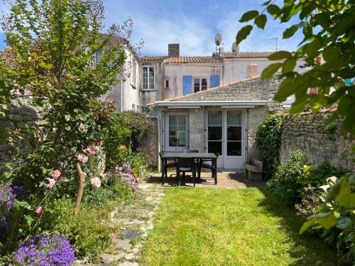 Le Chateau-d'Oleron House | Maison spacieuse Château d'Oléron