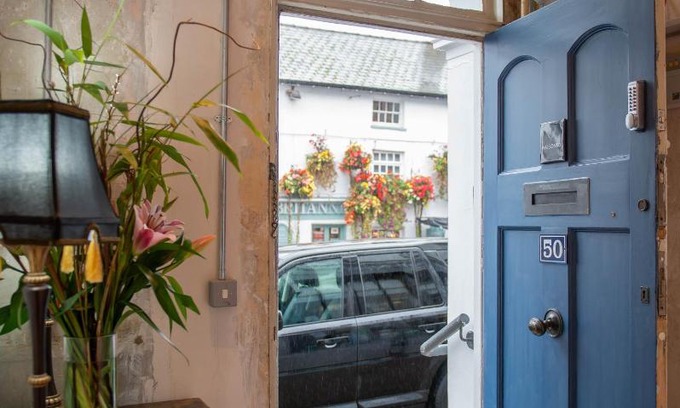 Crickhowell House | MAISON50