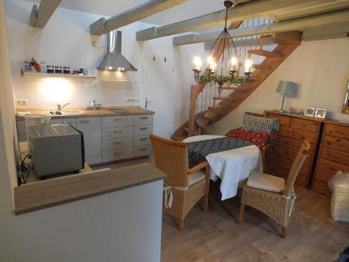 Neuruppin Apartment | Maisonette "im Alten Pfarrhaus"