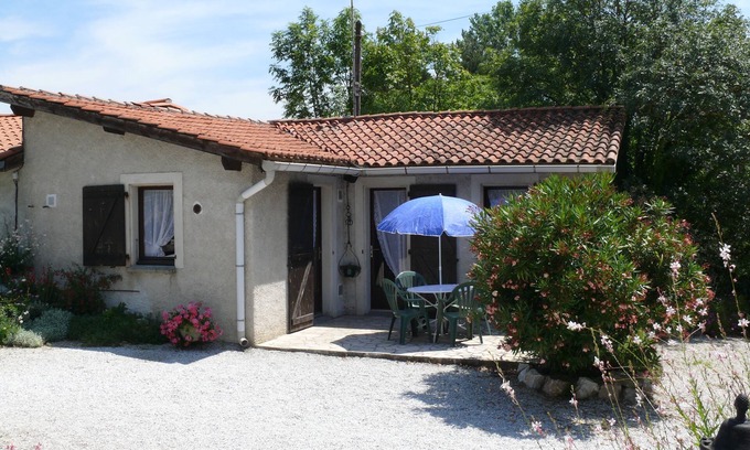 Revel House | Maisonette in residence St Ferréol le lac