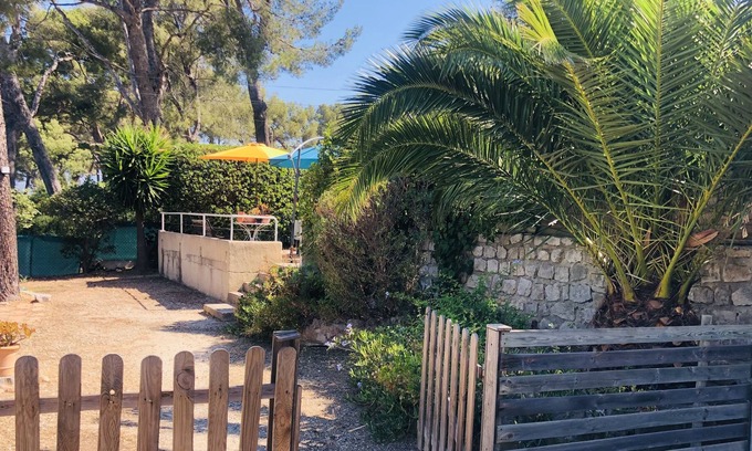 Les Sablettes Ski Chalet | Maisonette Les Sablettes 150m from the beach