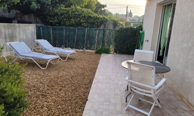 Eyragues House | Maisonette Moderne au Coeur de la Provence. T2 65 m2 -eyragues