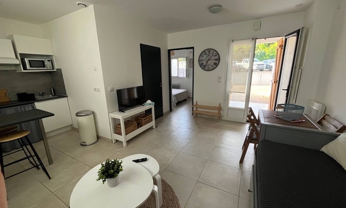 Saint-Cannat House | Maisonnette T2 - Outbuilding - Near Aix en Provence