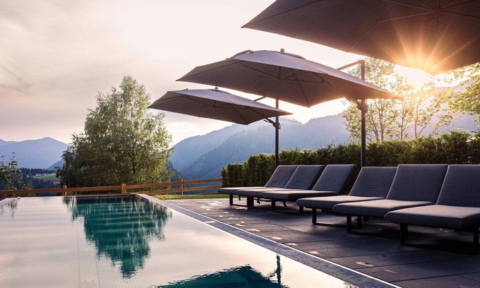 Sankt Martin am Tennengebirge Apartment | Majestic apartment with infinity pool