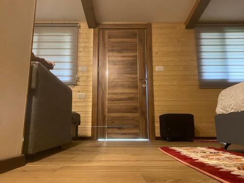 Majdal al-Shams Apartment | Majdal Shams/989 Apartment